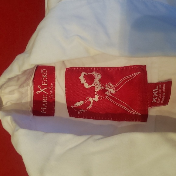 Lot of 2 Mens XXLshort sleeve button up navy blue and white shirts by Marc Ecko. - Picture 2 of 8